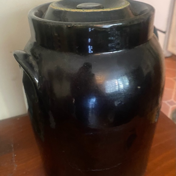 Antique Stoneware Cookie Jar - Picture 2 of 9